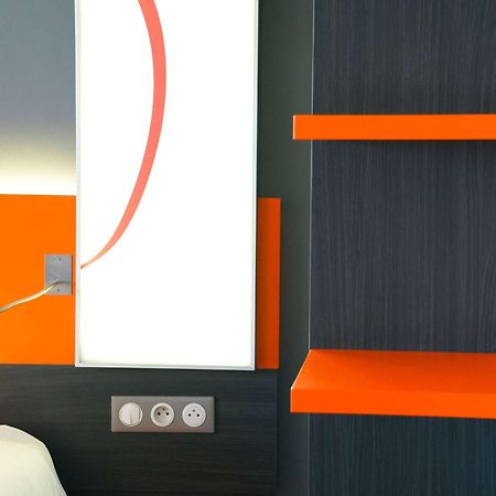 Готель Ibis Styles Caen Centre Gare Екстер'єр фото