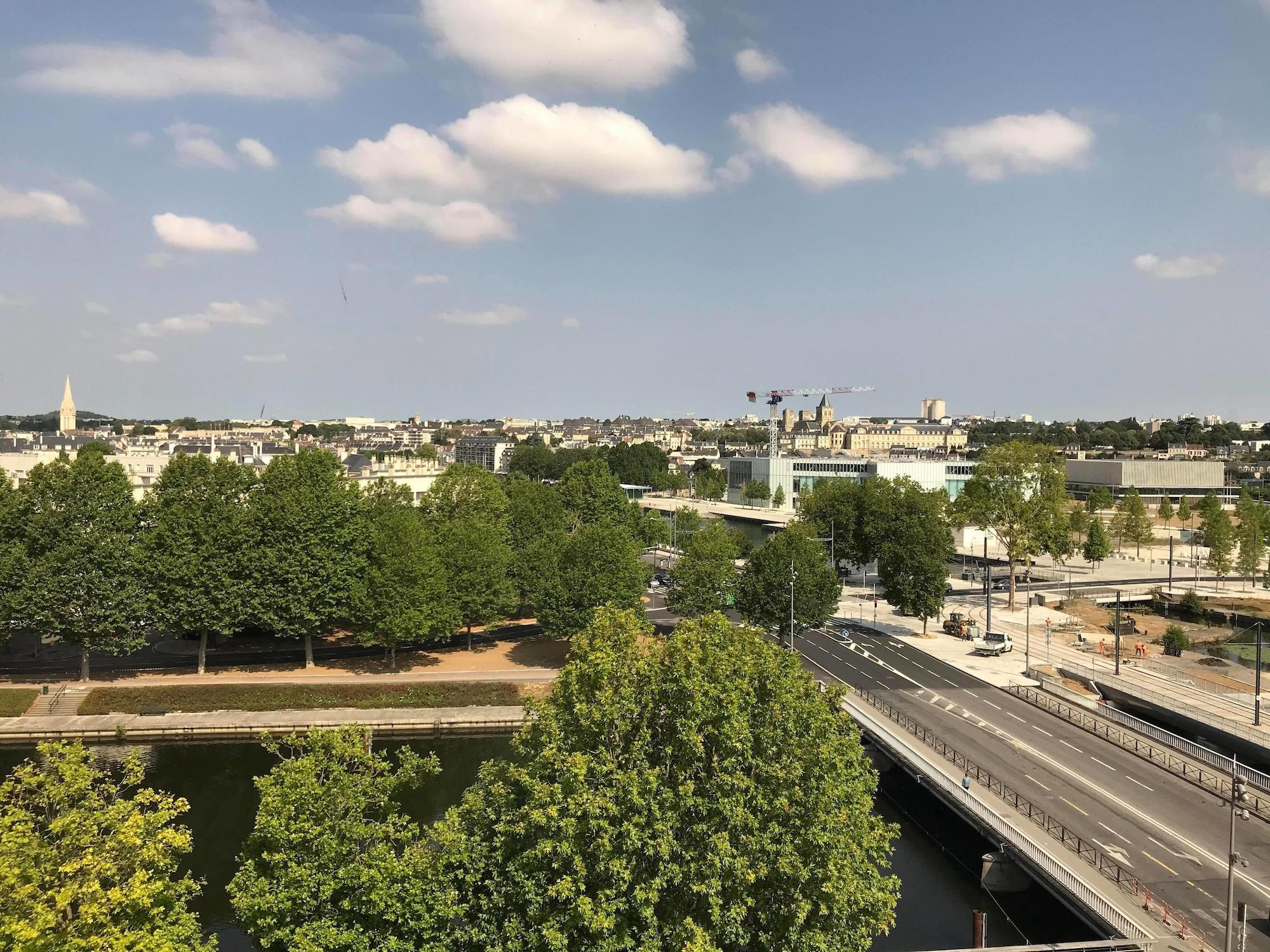 Готель Ibis Styles Caen Centre Gare Екстер'єр фото