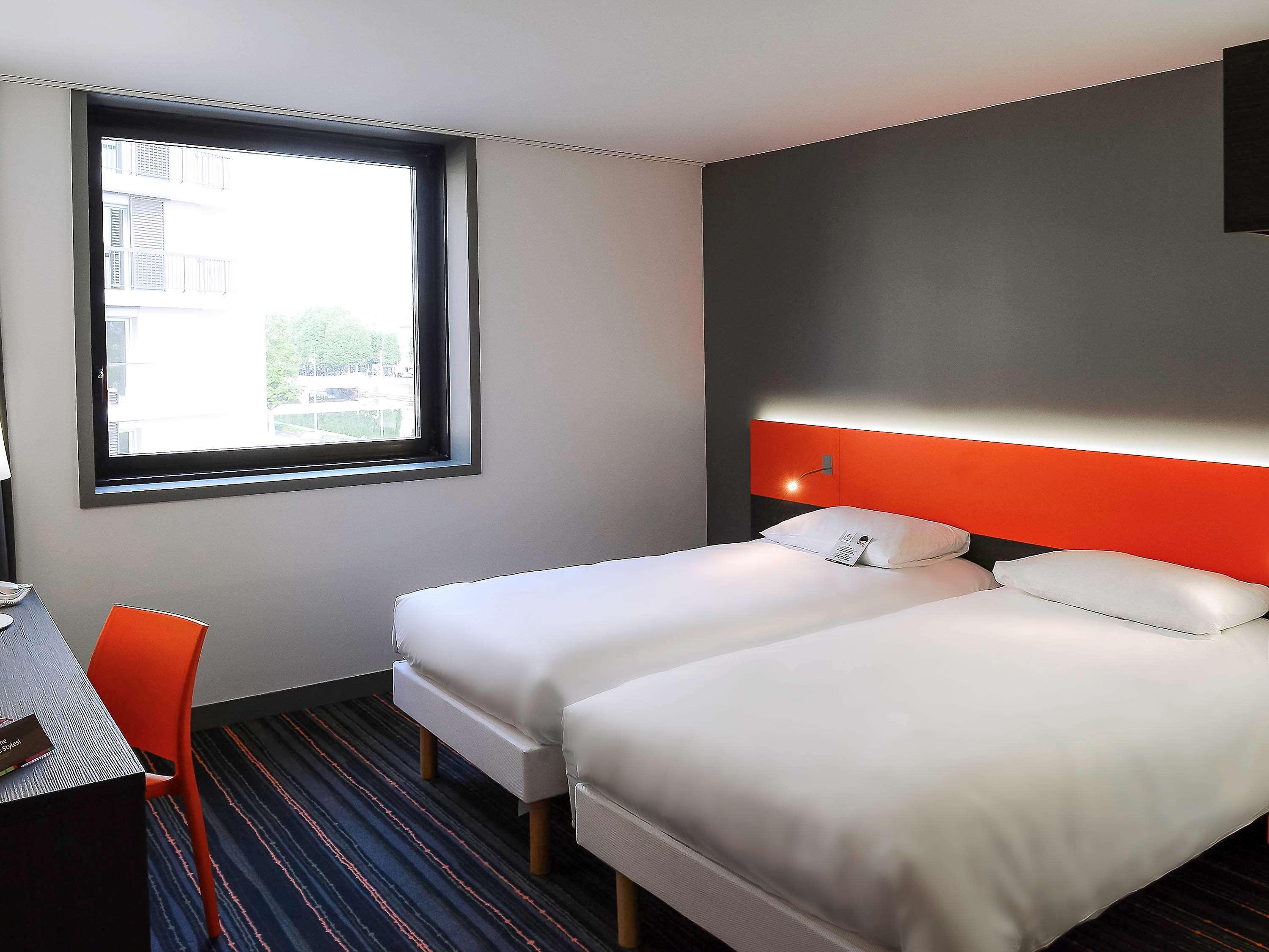 Готель Ibis Styles Caen Centre Gare Екстер'єр фото