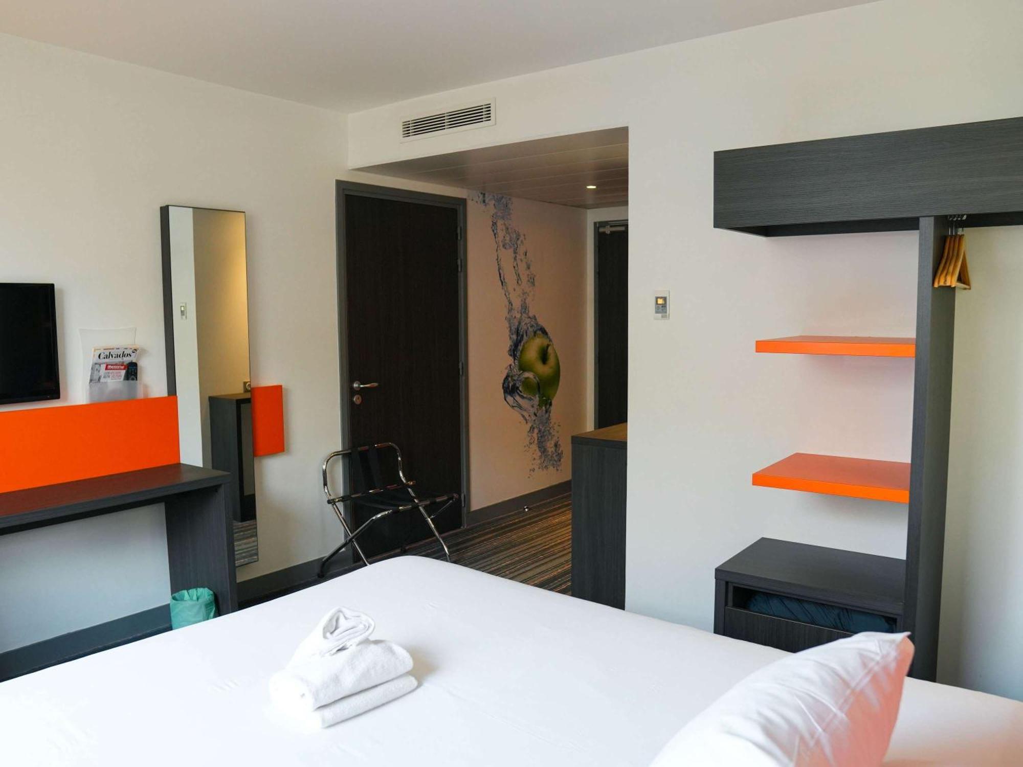 Готель Ibis Styles Caen Centre Gare Екстер'єр фото