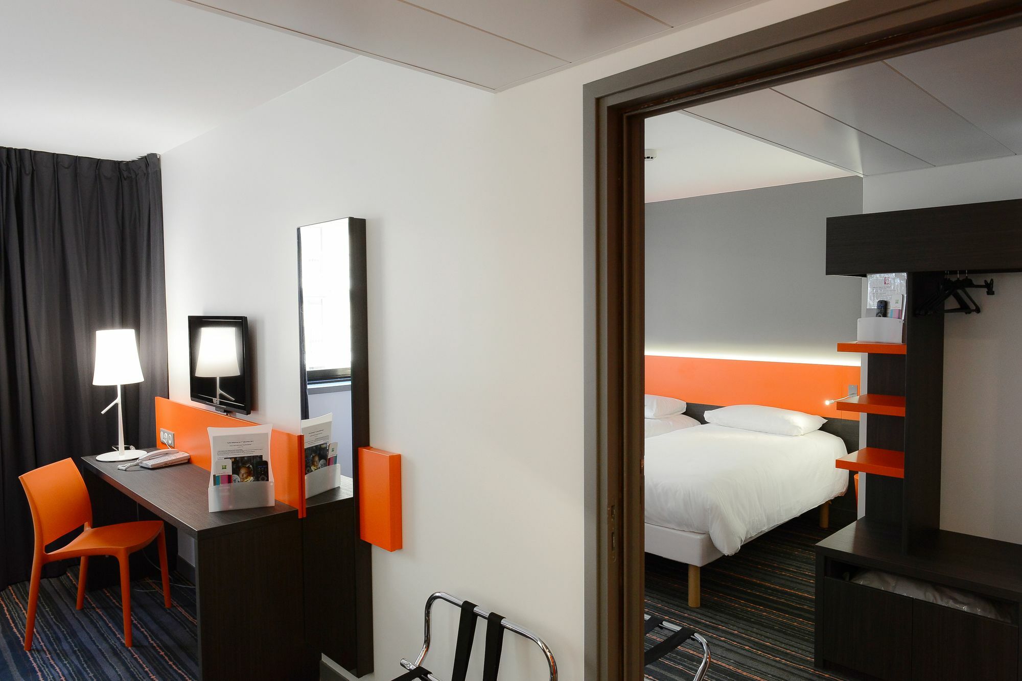 Готель Ibis Styles Caen Centre Gare Екстер'єр фото